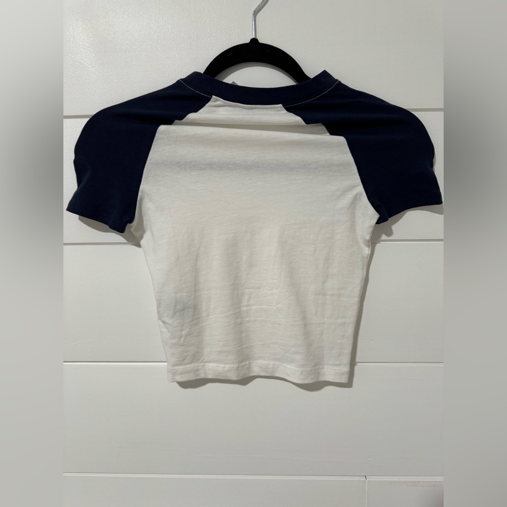 Navy blue baseball baby-tee